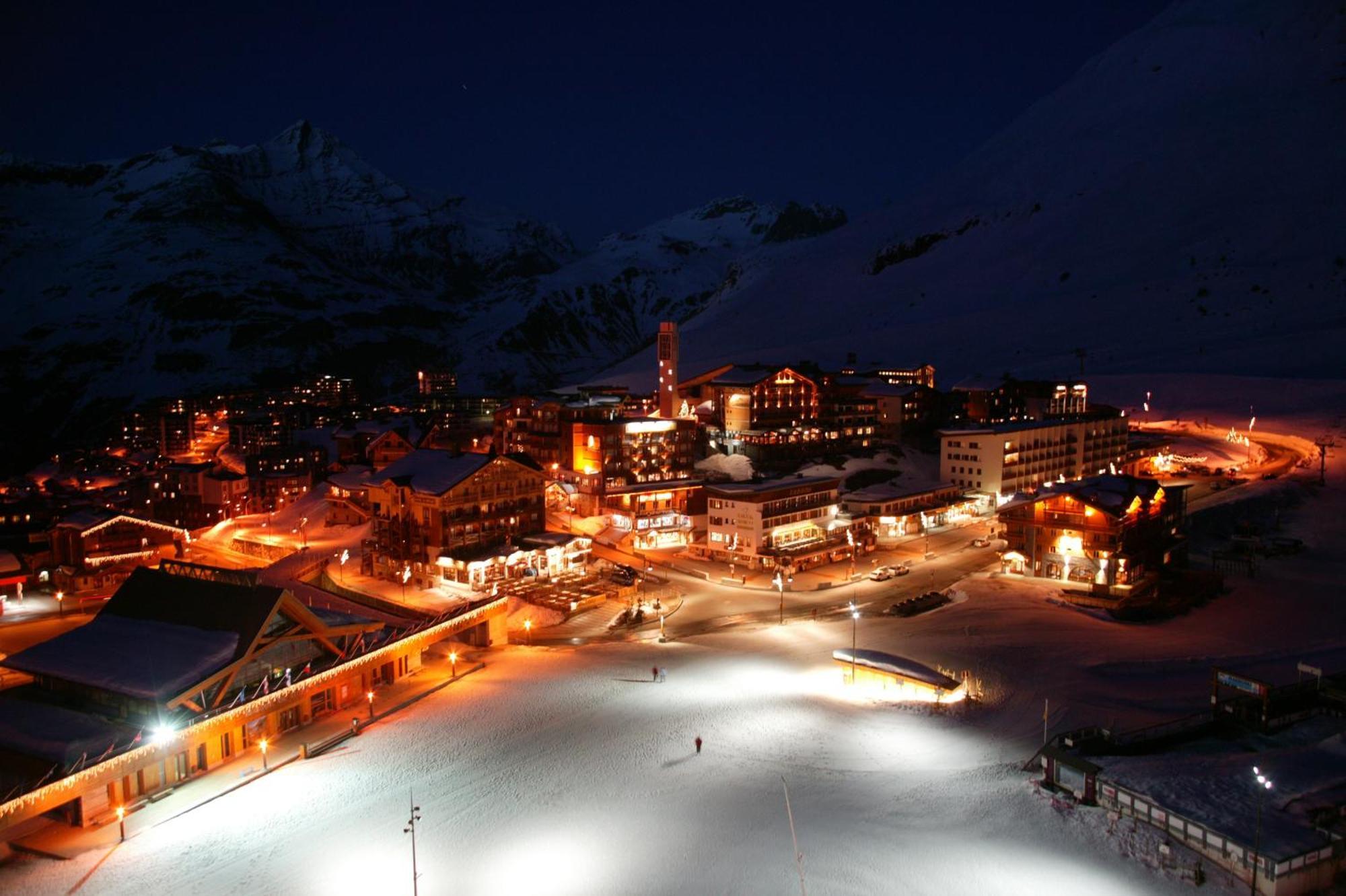 Hotel Le Levanna By Les Etincelles Tignes Bagian luar foto